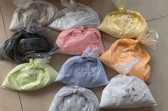 Harga yang bagus Bubuk resin melamin yang disesuaikan untuk produksi peralatan meja yang tahan lama dan tahan lama on line
