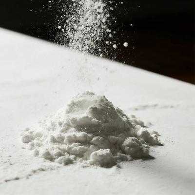 Harga yang bagus 0.3 Granul Plastik Cetak Amino Abu Kekuatan Lentur 70 MPa on line
