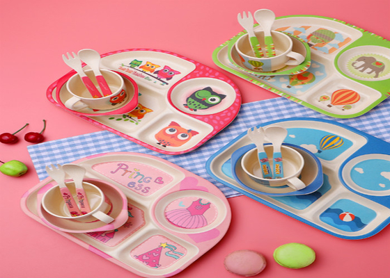 Harga yang bagus Set Alat Makan Anak dari Serat Bambu Baby Bowl Feeding BPA Free on line