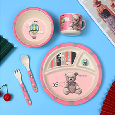Harga yang bagus Kartun Set Alat Makan Melamin Tahan Lama Logo Khusus Untuk Restoran on line